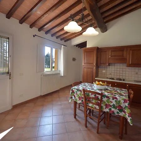 Farm stay Agriturismo L'imposto Pomarance